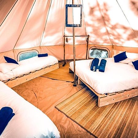 Lodg'Ing Secret Camp Ariege Hotel Lordat Bagian luar foto